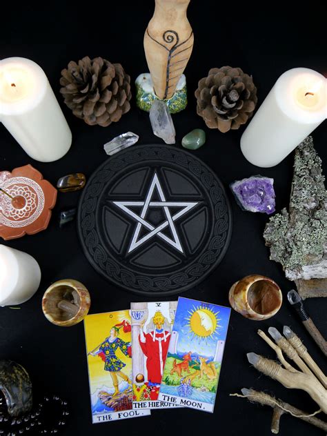 Pentacle interpretation in wicca